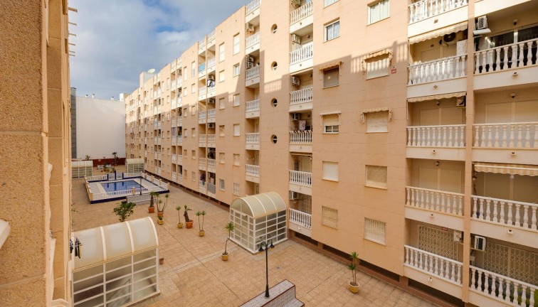 Reventa - Apartamento / piso - Torrevieja - Playa del Cura