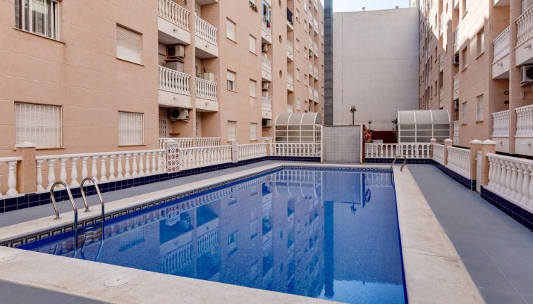 Reventa - Apartamento / piso - Torrevieja - Playa del Cura