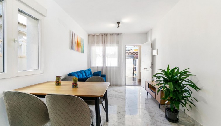 Reventa - Chalet - Torrevieja - El chaparral