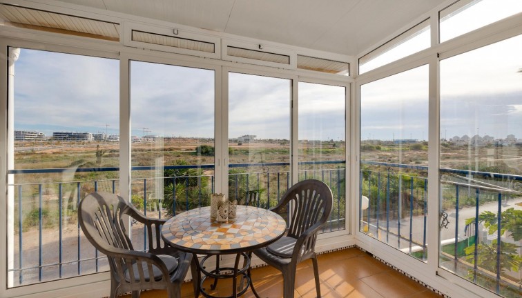 Jälleenmyynti - Bungalow - Torrevieja - Carrefour