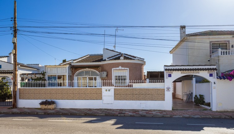 Reventa - Chalet - Torrevieja - San Luis