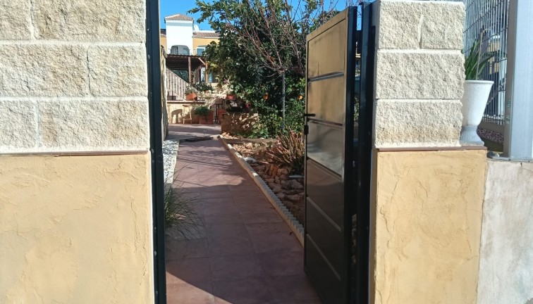 Jälleenmyynti - Asunto - Los Montesinos - LOS MONTESINOS