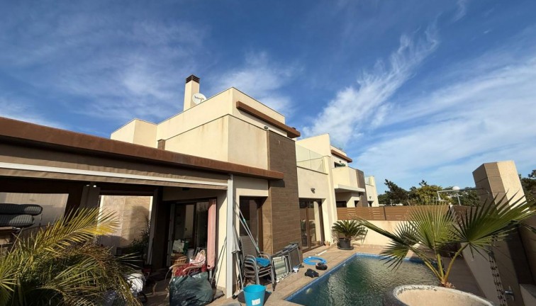 Resale - Chalet - Los Montesinos - LOS MONTESINOS