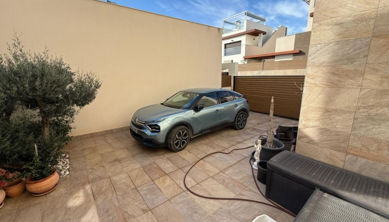 Resale - Chalet - Los Montesinos - LOS MONTESINOS