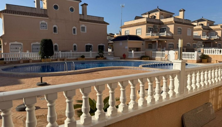 Resale - Semi-Detached - Torre de la Horadada - TORRE DE LA HORADADA