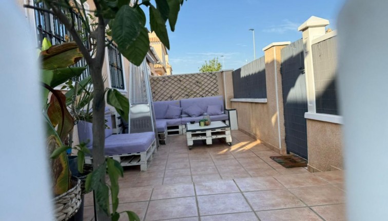 Resale - Semi-Detached - Torre de la Horadada - TORRE DE LA HORADADA