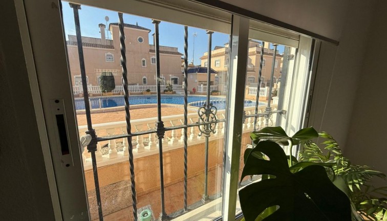 Resale - Semi-Detached - Torre de la Horadada - TORRE DE LA HORADADA