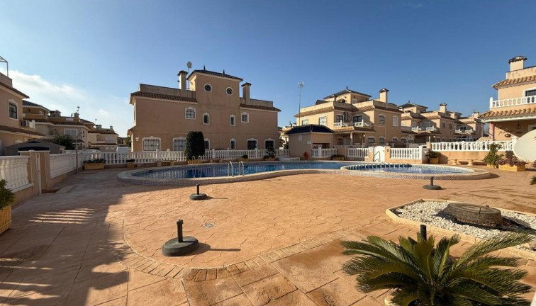 Resale - Semi-Detached - Torre de la Horadada - TORRE DE LA HORADADA