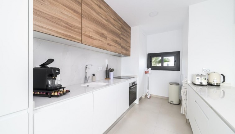 Reventa - Apartamento / piso - Pilar de la Horadada