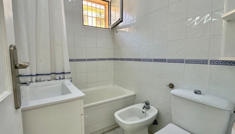 Reventa - Apartamento / piso - Orihuela Costa - Playa Flamenca