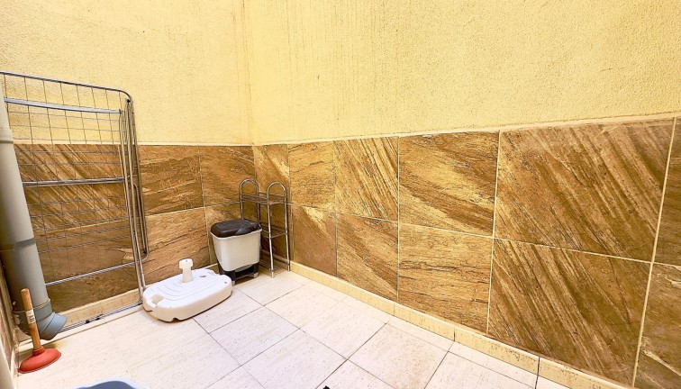 Resale - Bungalow - Orihuela Costa - La Florida