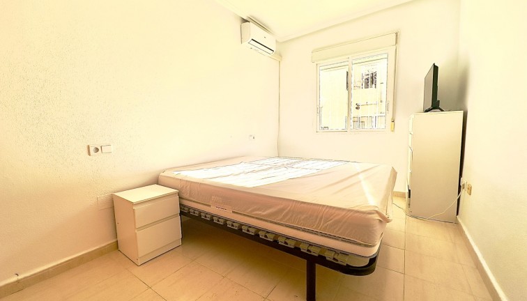 Resale - Bungalow - Orihuela Costa - La Florida