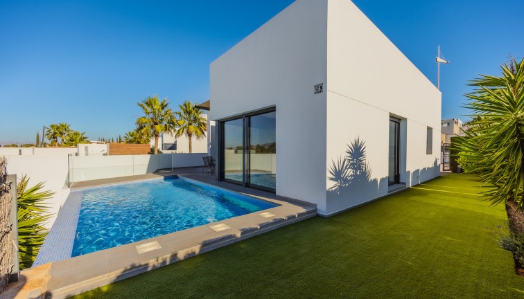 Jälleenmyynti - Erillistalo - Algorfa - La Finca Golf