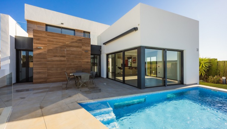 Jälleenmyynti - Erillistalo - Algorfa - La Finca Golf