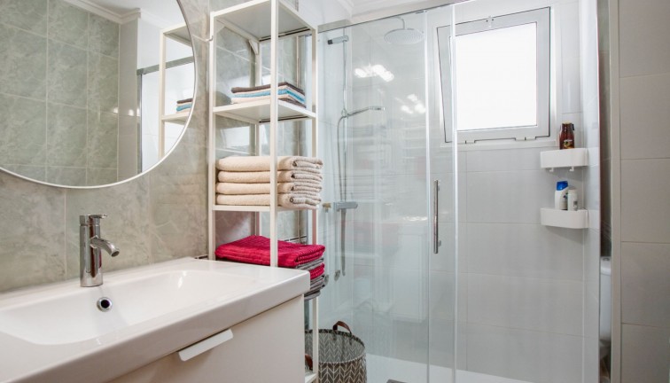 Återförsäljning - Lägenhet - Torrevieja