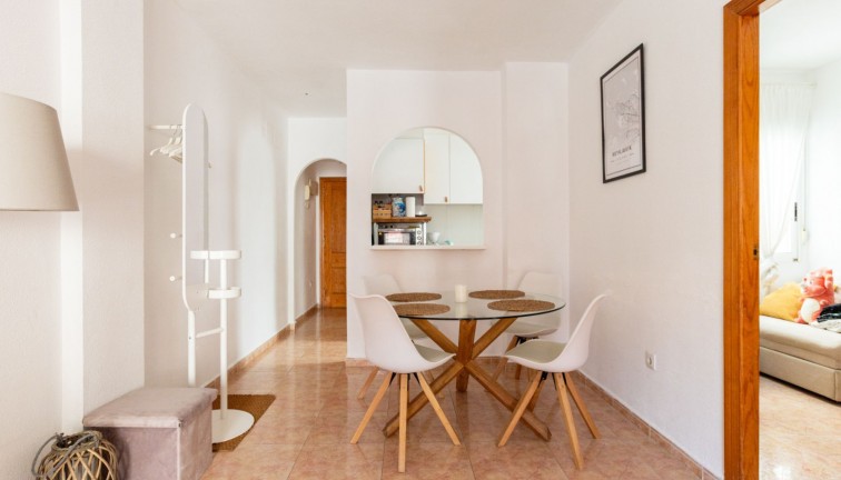 Återförsäljning - Lägenhet - Torrevieja