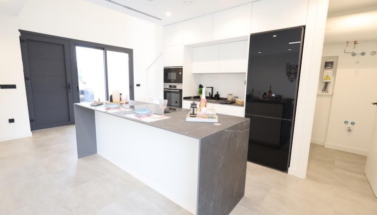 Reventa - Chalet - Los Alcazares