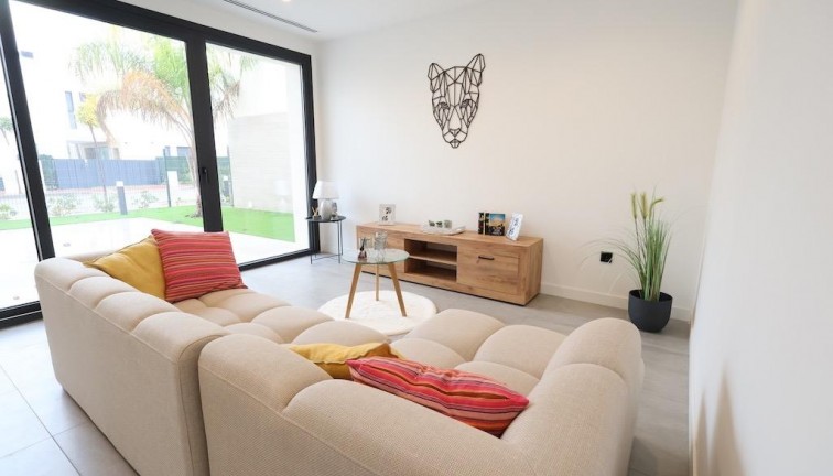 Reventa - Chalet - Los Alcazares