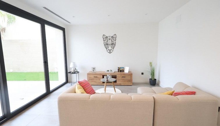 Reventa - Chalet - Los Alcazares