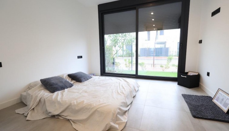 Reventa - Chalet - Los Alcazares