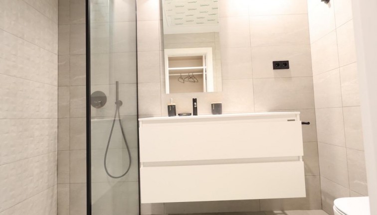 Reventa - Chalet - Los Alcazares