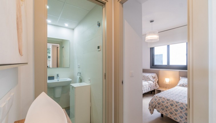 Återförsäljning - Lägenhet - Orihuela Costa - Playa Flamenca