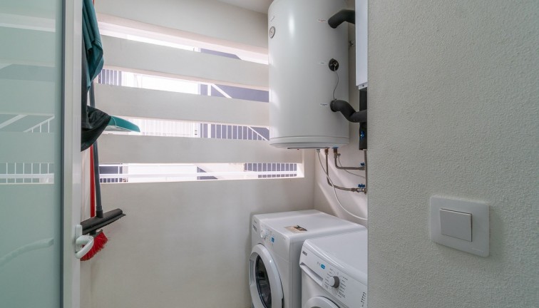 Återförsäljning - Lägenhet - Orihuela Costa - Playa Flamenca