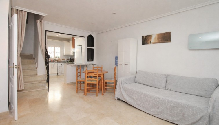 Jälleenmyynti - Paritalo/Rivitalo - Villamartín - Los Dolses