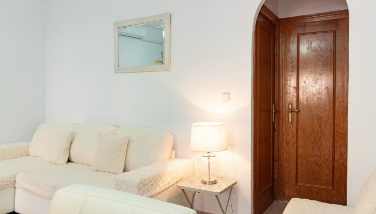 Jälleenmyynti - Asunto - Torrevieja - El chaparral