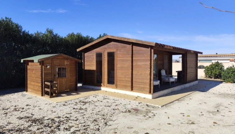 Jälleenmyynti - Erillistalo - El Mudamiento