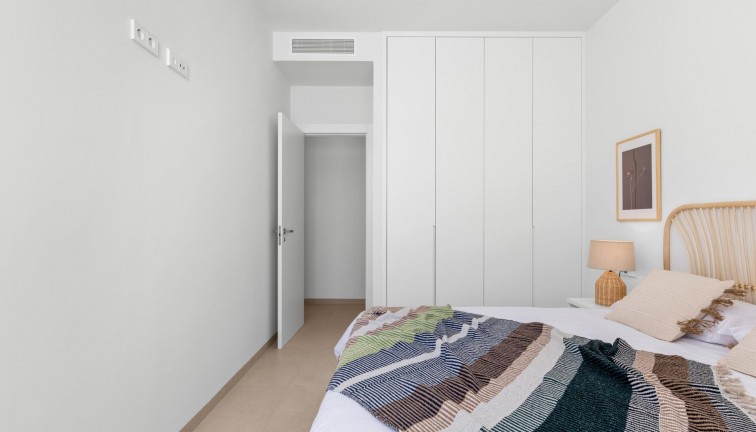 Uudistuotanto - Erillistalo - Los Alcazares - Serena Golf