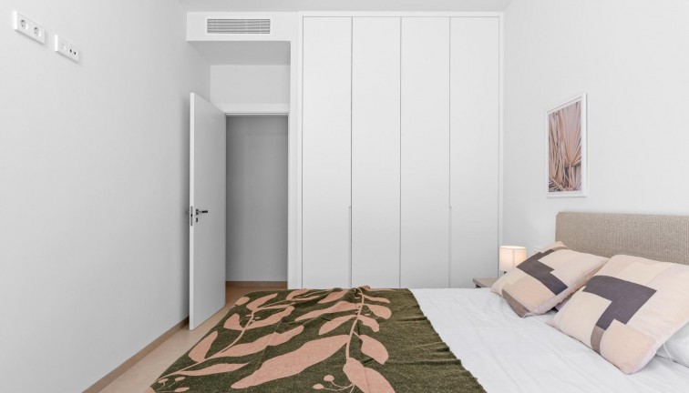 Uudistuotanto - Erillistalo - Los Alcazares - Serena Golf