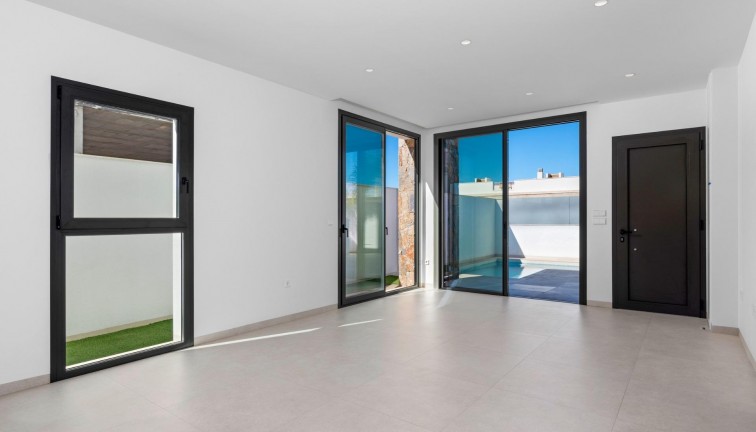 Obra nueva - Chalet - San Javier