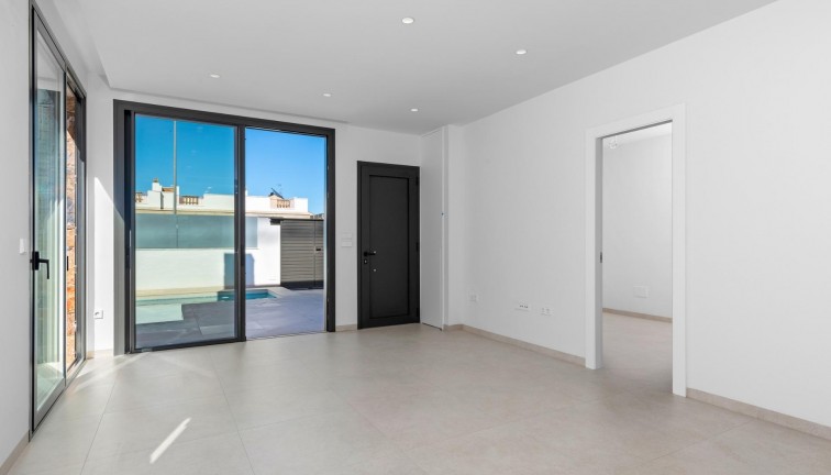 Obra nueva - Chalet - San Javier