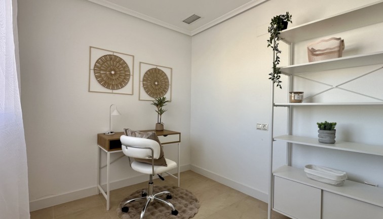 Jälleenmyynti - Asunto - Torrevieja