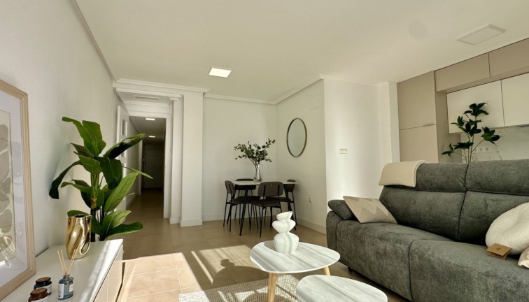 Jälleenmyynti - Asunto - Torrevieja