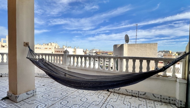 Reventa - Apartamento / piso - Torrevieja
