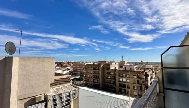 Reventa - Apartamento / piso - Torrevieja