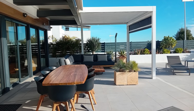 Jälleenmyynti - Erillistalo - Algorfa - La Finca Golf