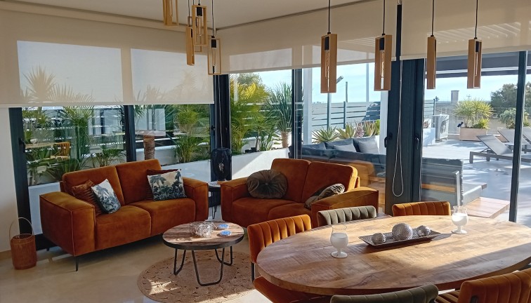 Jälleenmyynti - Erillistalo - Algorfa - La Finca Golf