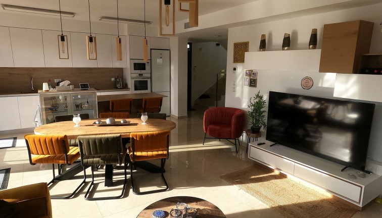 Jälleenmyynti - Erillistalo - Algorfa - La Finca Golf