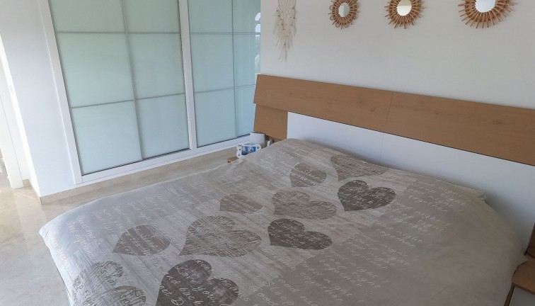 Jälleenmyynti - Erillistalo - Algorfa - La Finca Golf