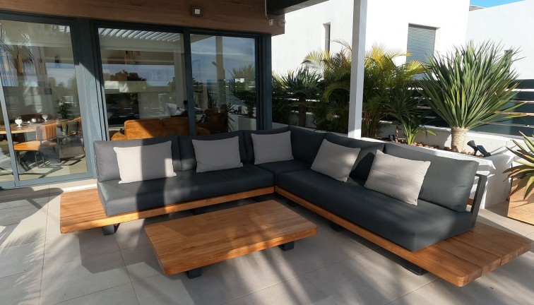 Jälleenmyynti - Erillistalo - Algorfa - La Finca Golf