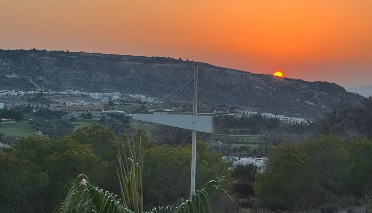Jälleenmyynti - Erillistalo - Algorfa - La Finca Golf