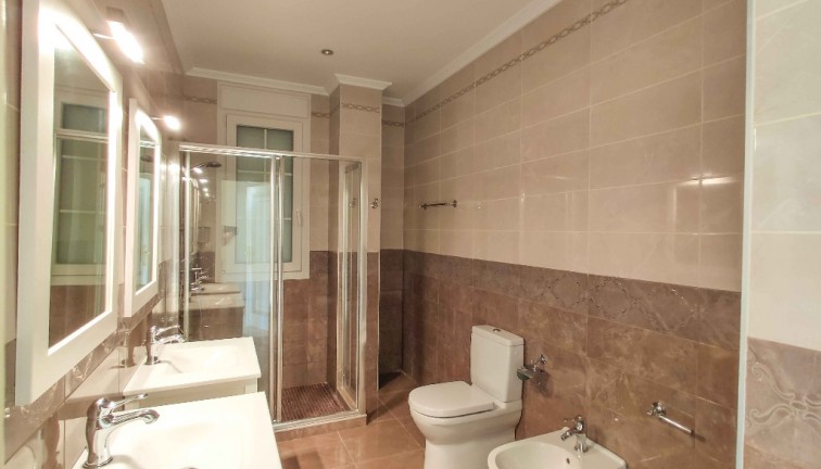 New Build - Chalet - Cabo Roig