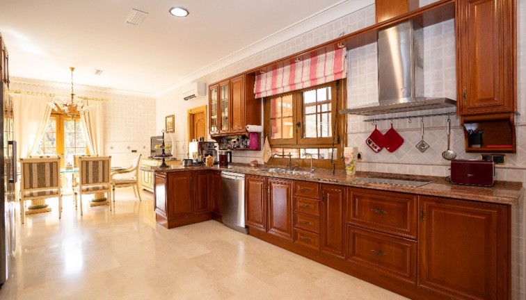 Reventa - Chalet - Campoamor