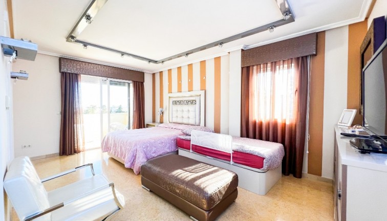 Reventa - Chalet - La Mata - LA MATA