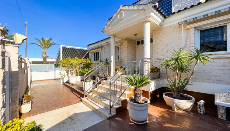 Reventa - Chalet - La Mata - LA MATA