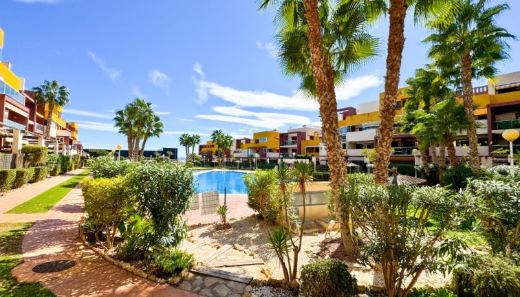Jälleenmyynti - Asunto - Playa Flamenca