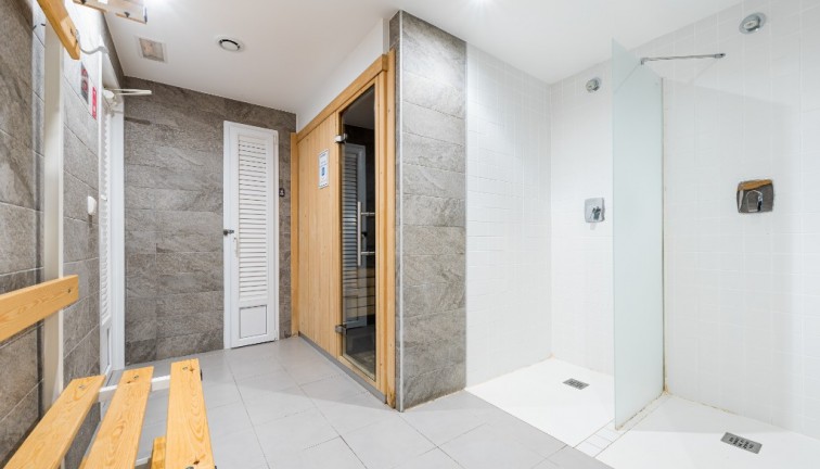 Återförsäljning - Lägenhet - Punta Prima